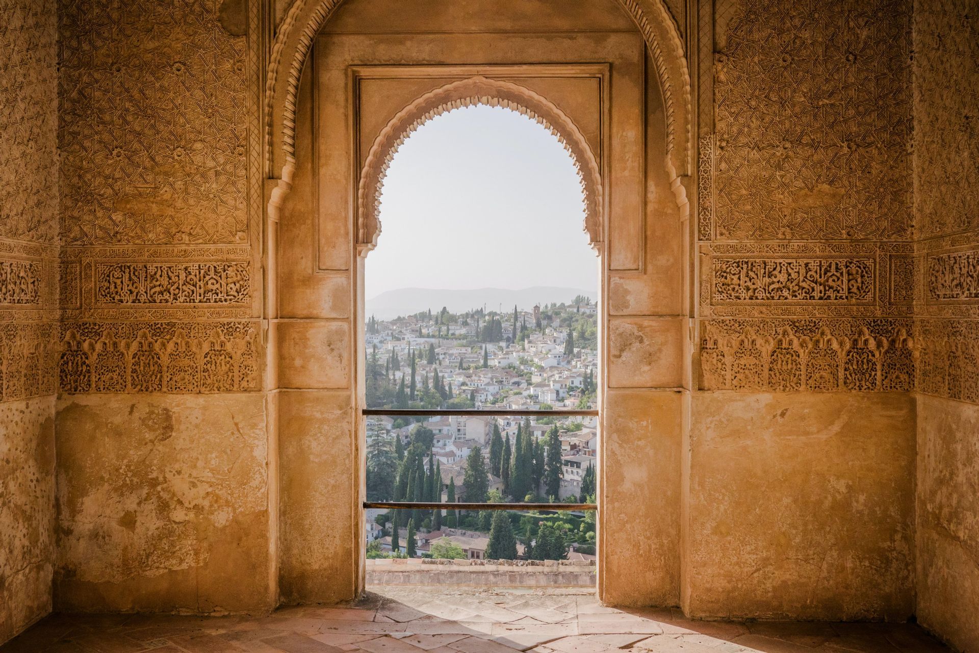 mostapha-abidour-h9-L1-Gf-Dgp0s-unsplash.jpg