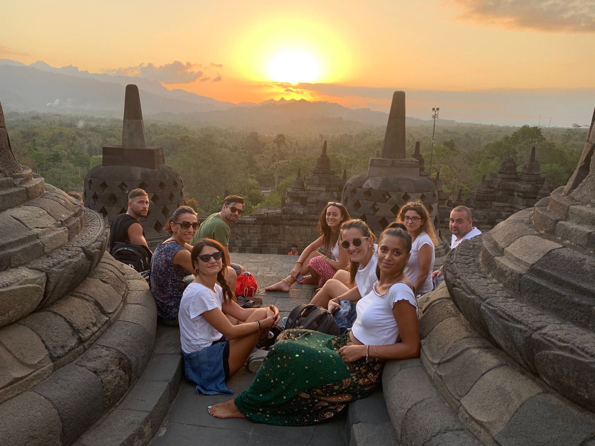 indonesia-tempio-borobudur-tramonto-settembre-autunno-2.jpg