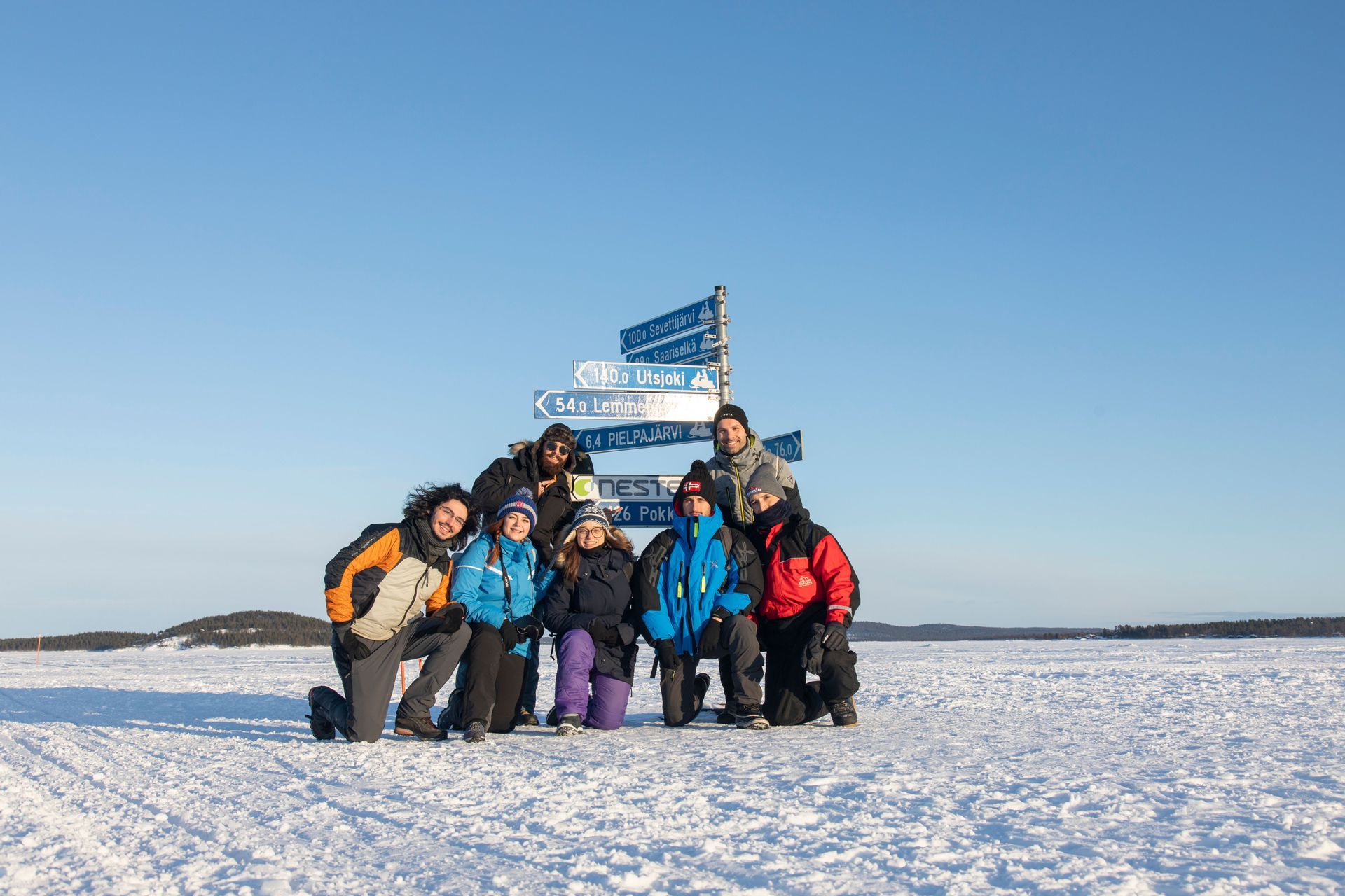 viaggio-di-gruppo-lapponia-weroad-cartello.jpg