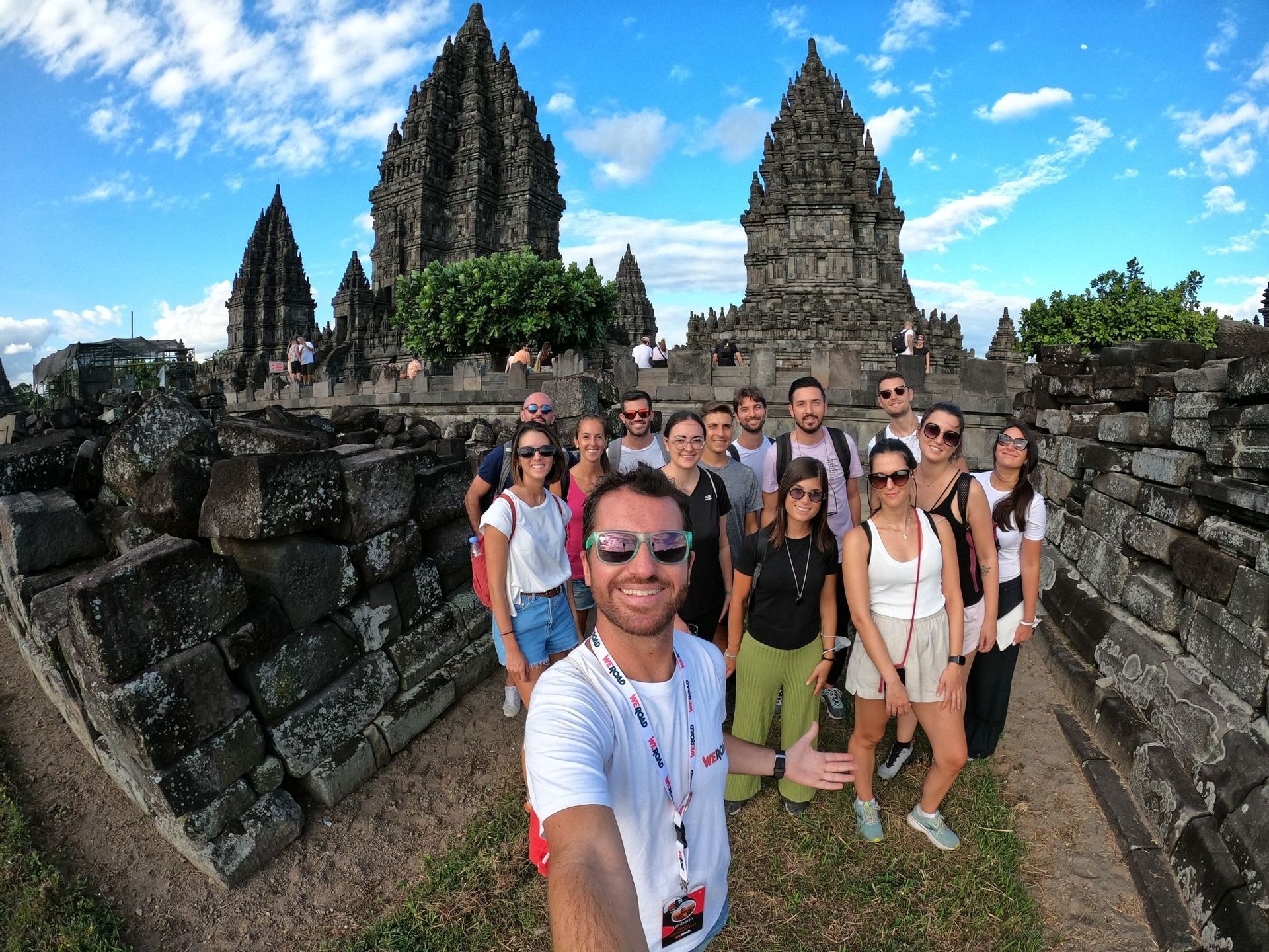 indonesia-temple-discover-culture-history-weroad.jpeg
