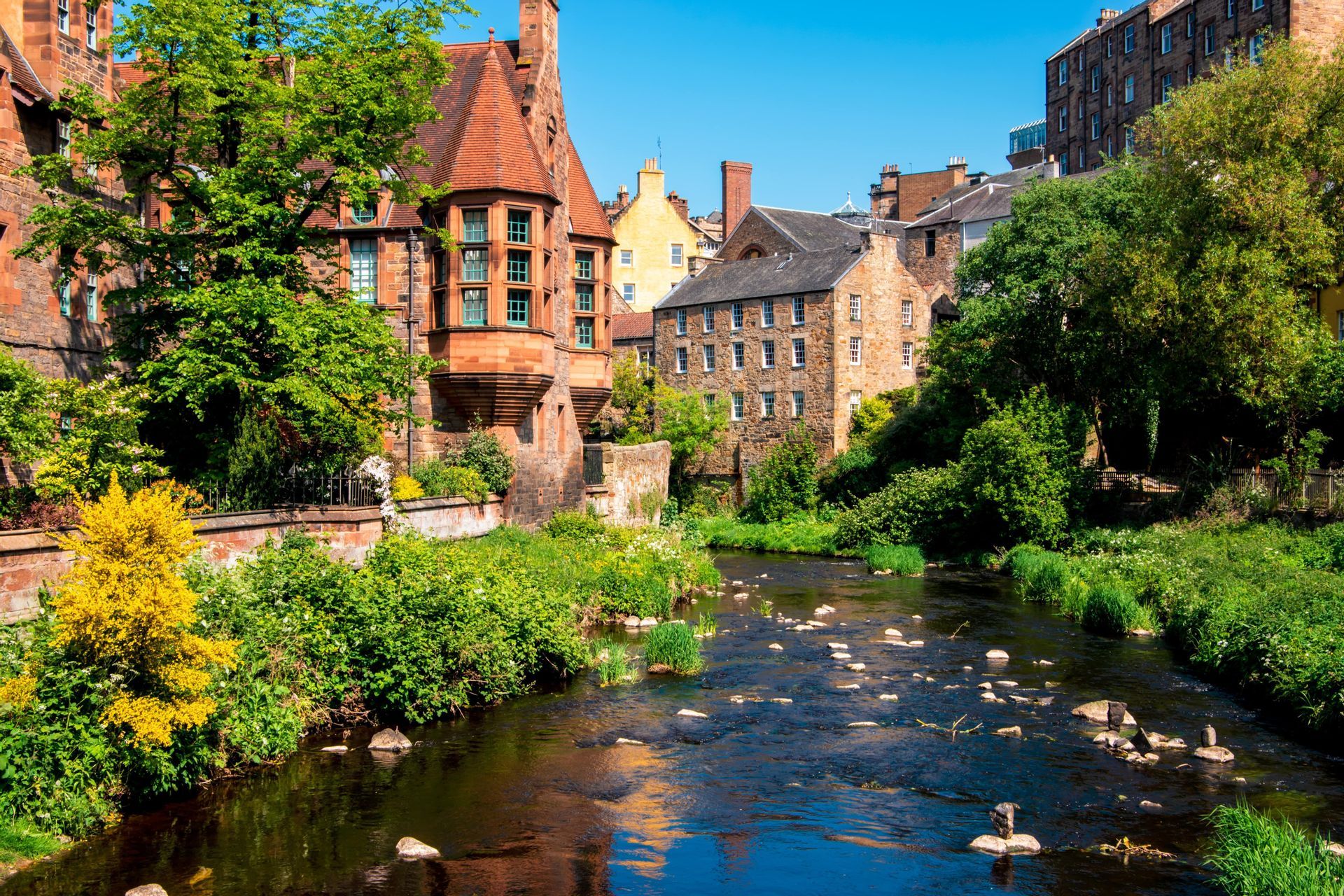 travel-trip-scotland-edinburgh-landscape.jpeg