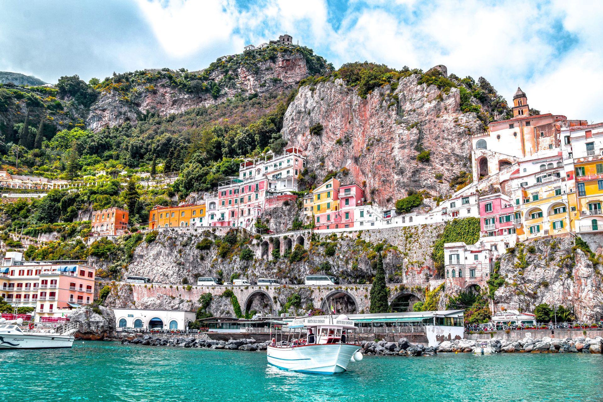 amalfi-coast-italy-landscape