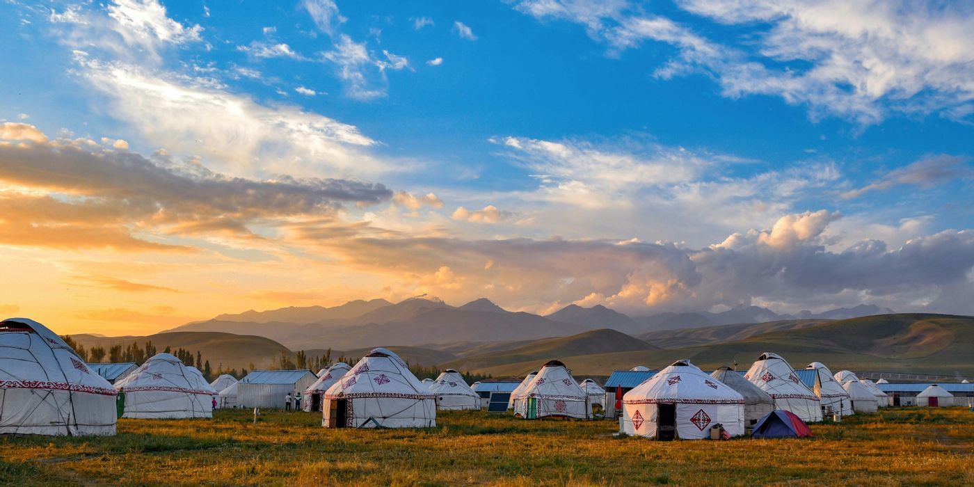 Mongolia 360: From Gobi Sands to Nomad Lands