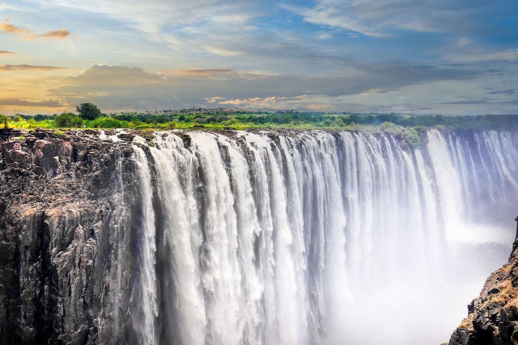 Zimbabwe and Botswana:Spirit of the Falls and the Safaris