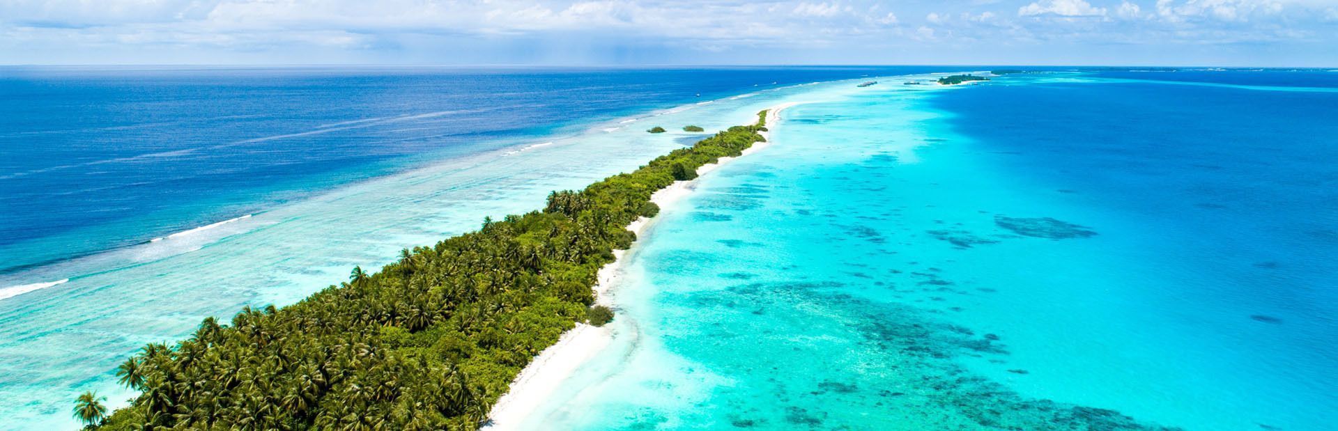 Maldives Beach Life Collection: Relaxation in Vaavu Atoll