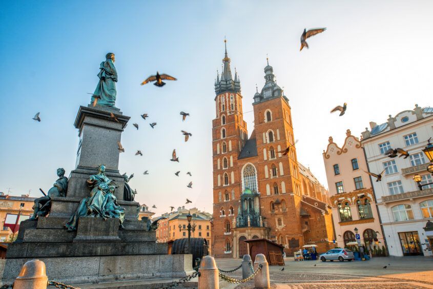 Poland Express: history and traditions from Krakow to Warsaw