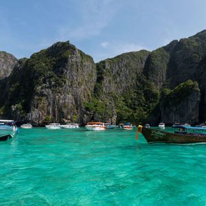 Thailand-summer-boat-beach