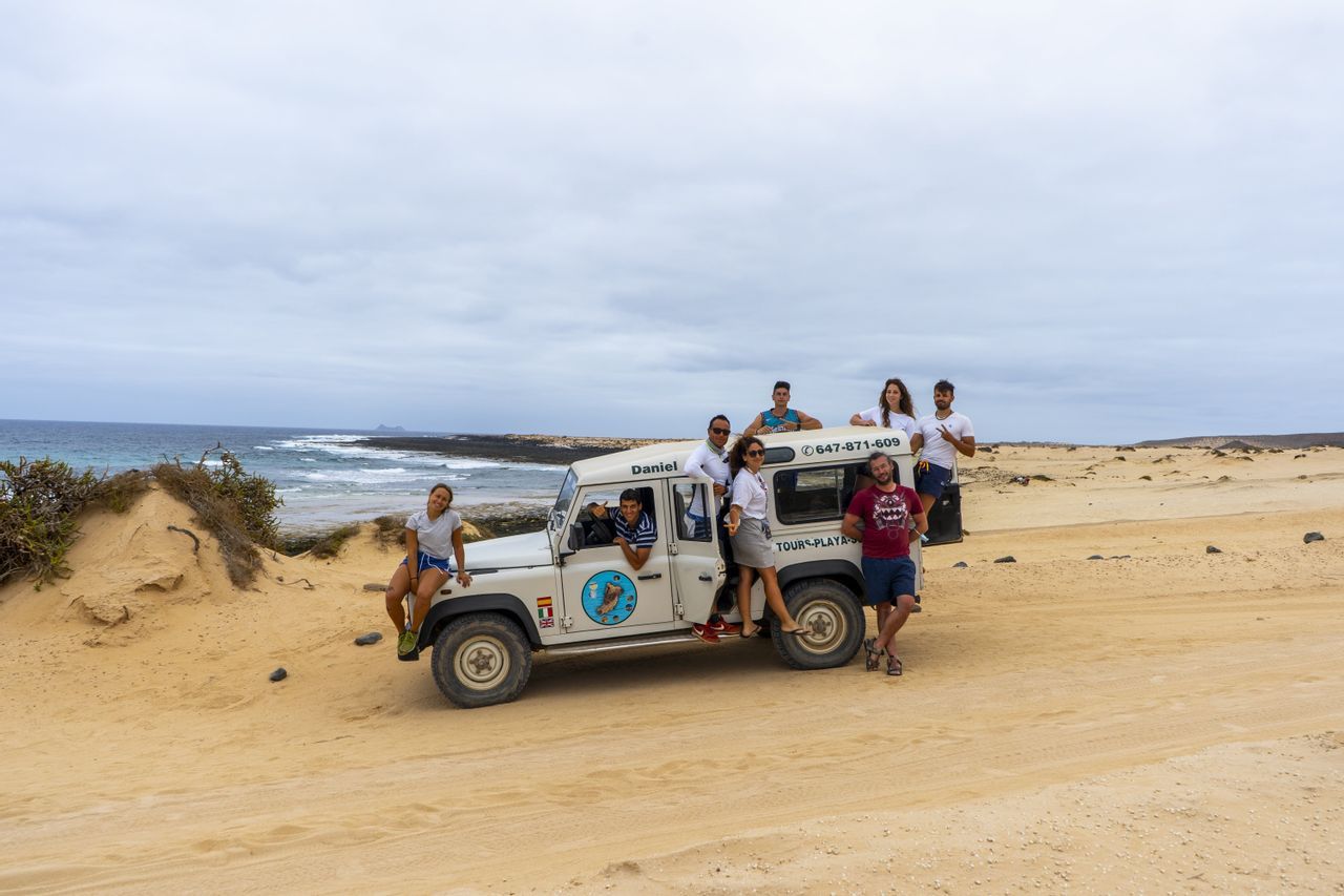 viaggio-di-gruppo-isole-canarie-weroad-mare.jpg