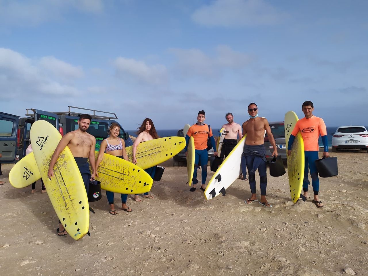 south-africa-surf-group-people