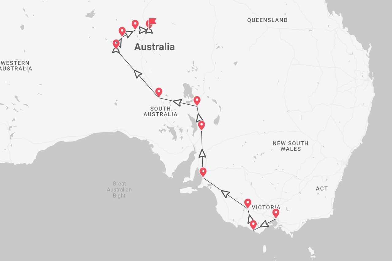 Eine Karte von Australien, die eine Reiseroute mit roten Stecknadeln zeigt, beginnend im Norden, durch Südaustralien führend und in Victoria endend.