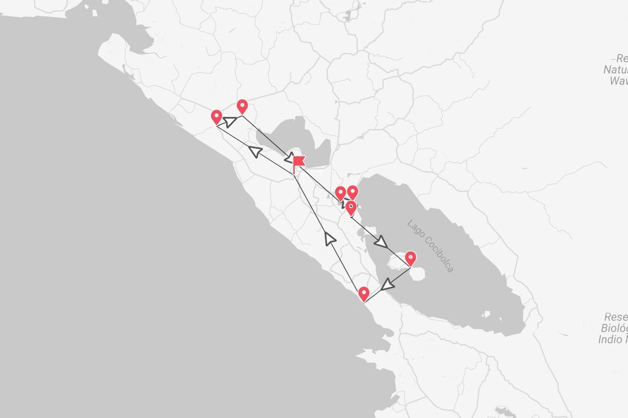 Une carte montrant un itinéraire de voyage avec des épingles rouges et des flèches directionnelles autour du Lac Cocibolca au Nicaragua.