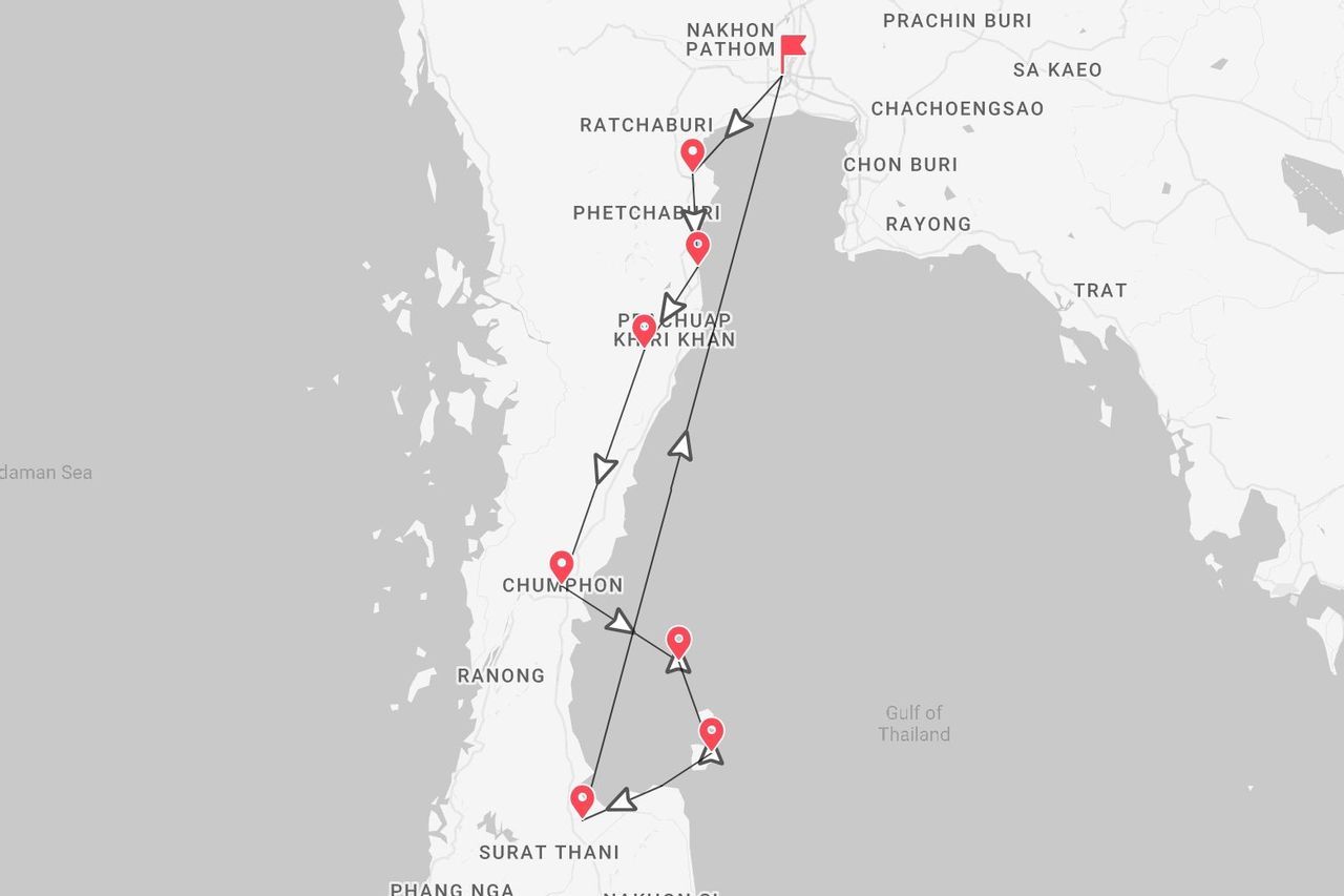 Un mapa de Tailandia con un itinerario de viaje que parte de Nakhon Pathom y se dirige al sur, pasando por Chumphon hasta Surat Thani.