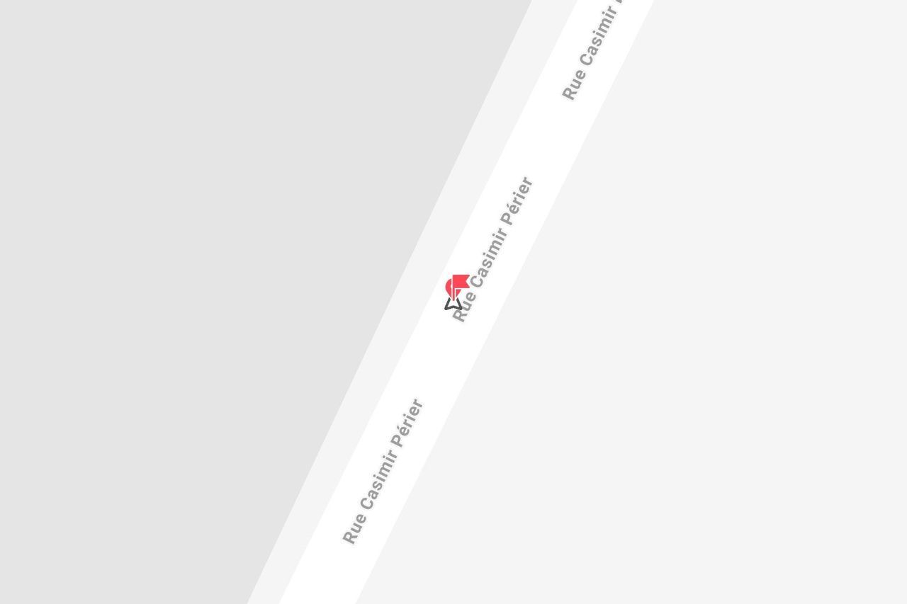 Un mapa callejero con un pin rojo marcando una ubicación en la Rue Casimir Périer.