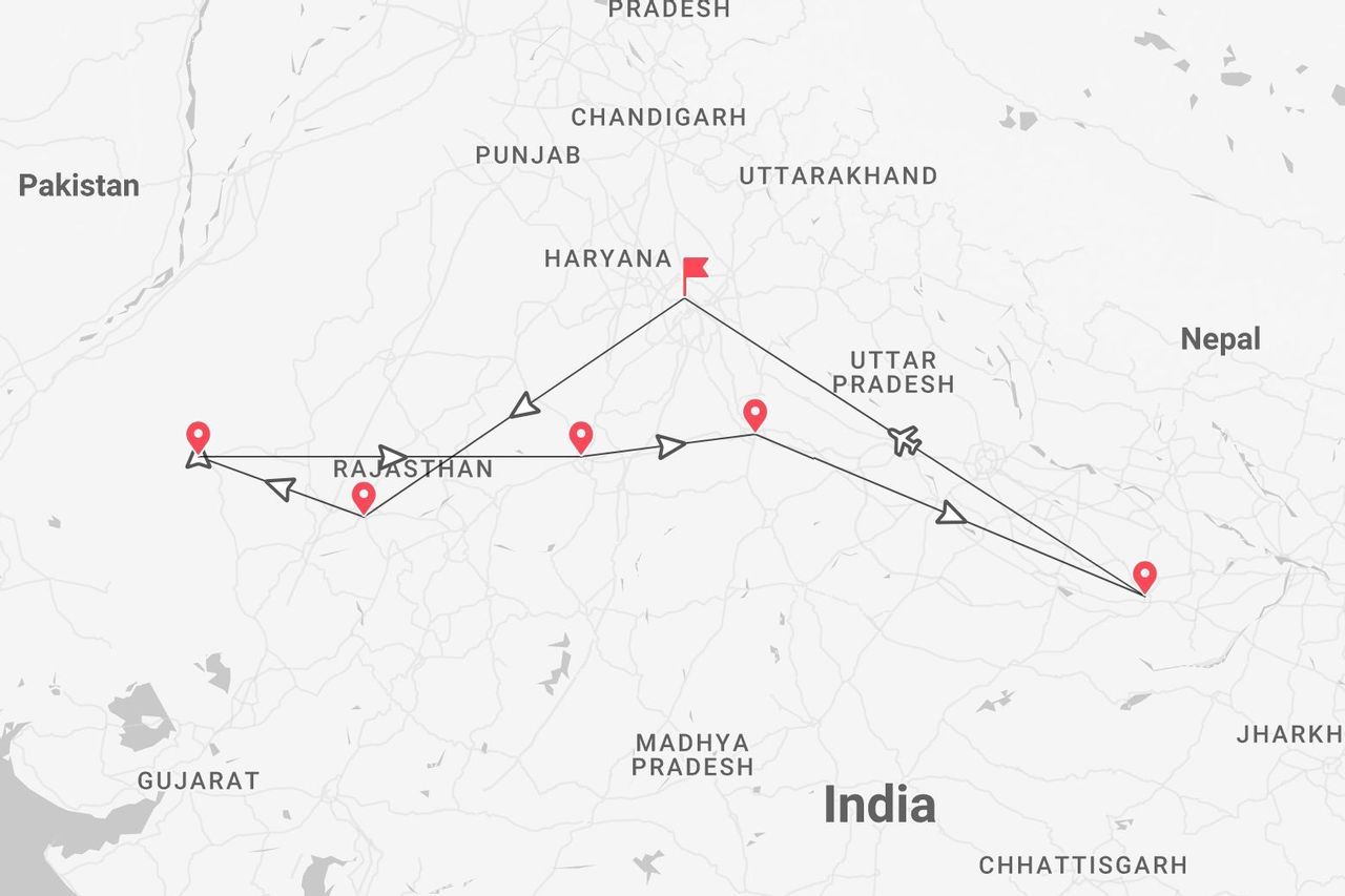 Un mapa trazando una ruta de viaje por el Norte de India, con puntos en los estados de Rajastán, Haryana y Uttar Pradesh.