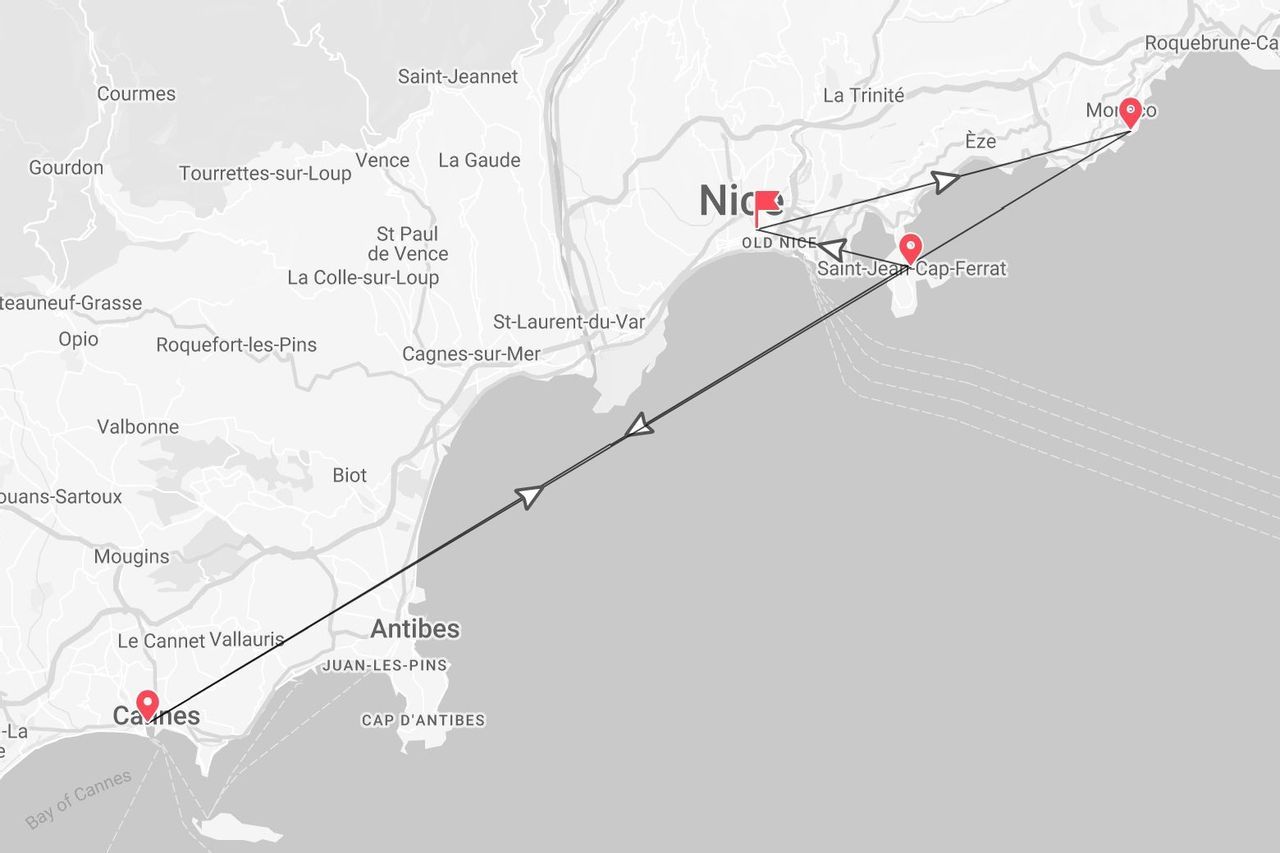 Un mapa en escala de grises que muestra una ruta de viaje conectando Cannes, Niza, Saint-Jean-Cap-Ferrat y Mónaco en la Riviera Francesa.