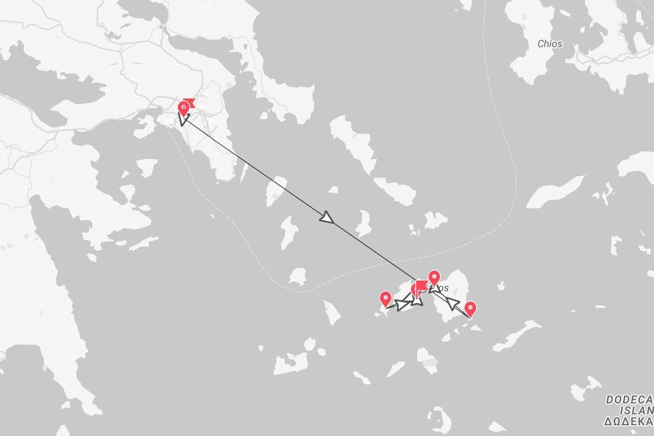 Una mappa che illustra un itinerario di viaggio in Grecia, con un percorso dalla terraferma alle isole del Dodecaneso e punti di interesse segnati.