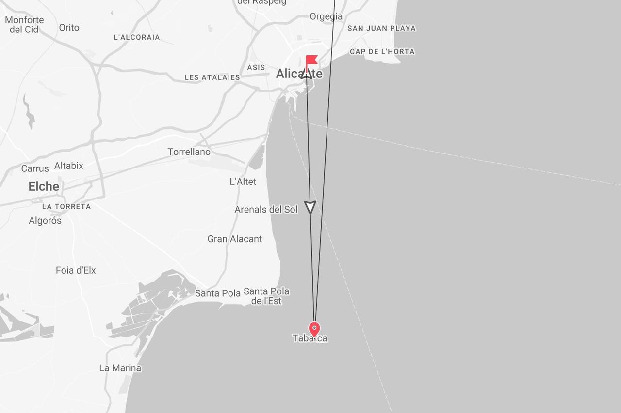 Mappa in scala di grigi che mostra un percorso di viaggio da Alicante all'isola di Tabarca.