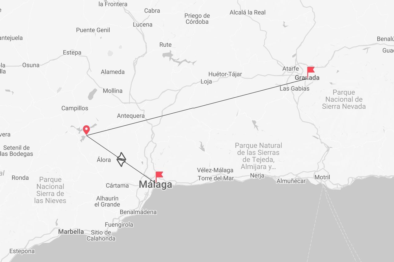 Mappa del sud della Spagna con itinerario di viaggio che collega Malaga e Granada tramite una rotta interna.