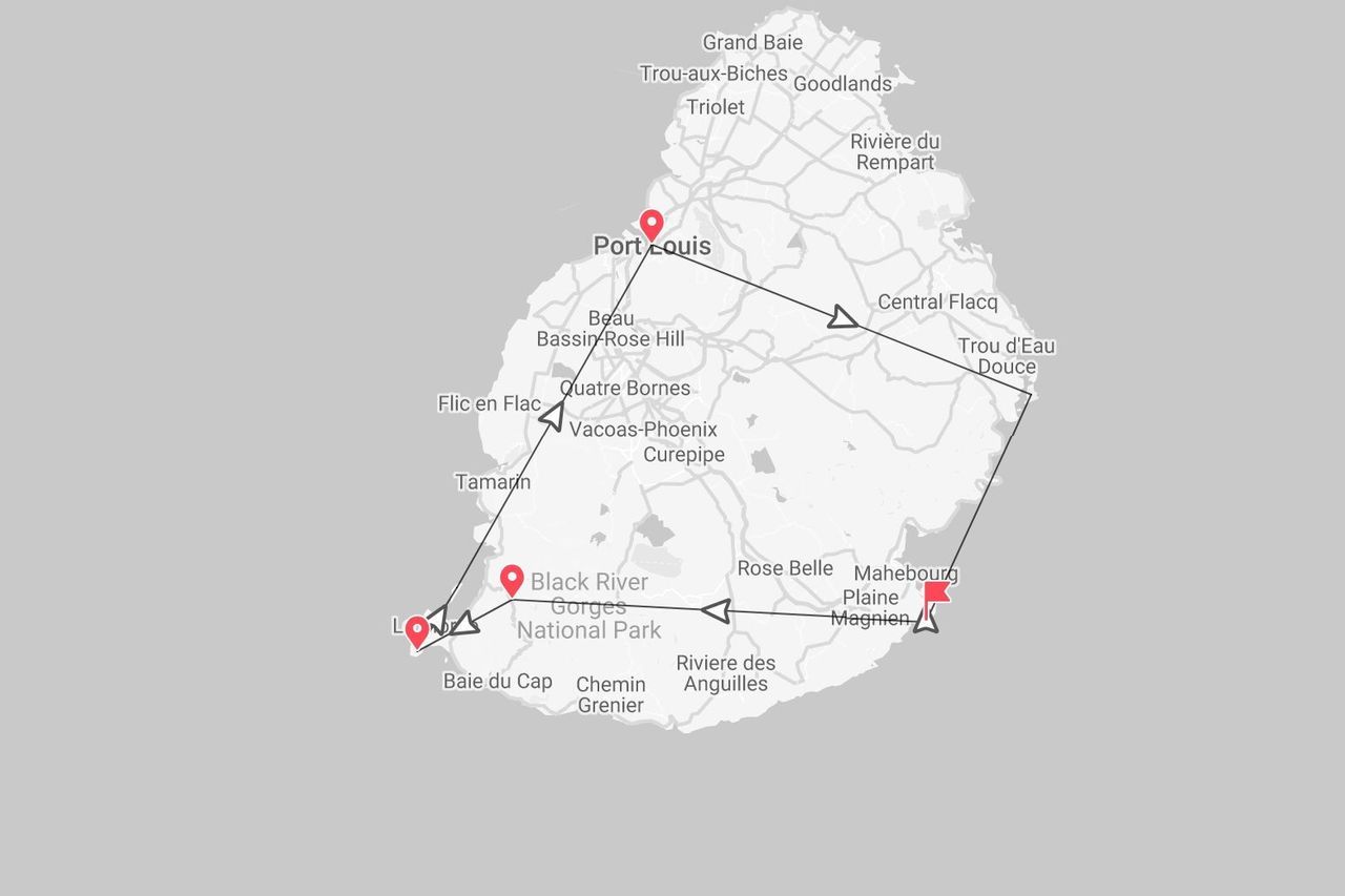Una mappa di Mauritius con un itinerario di viaggio mostrato, che passa attraverso Port Louis, Mahebourg e il Parco Nazionale Gole del Fiume Nero.