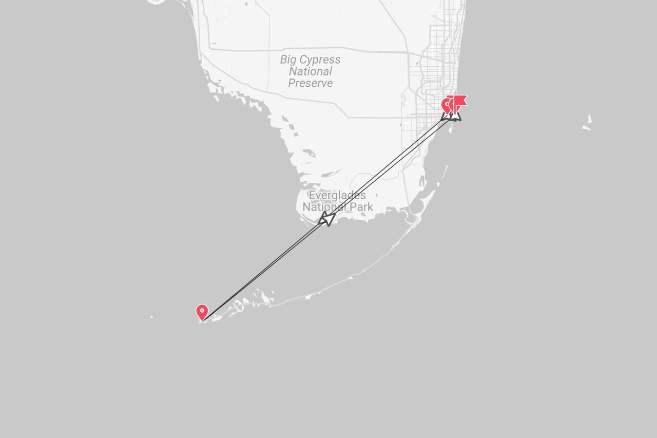 Una mappa in scala di grigi della Florida meridionale che mostra un percorso di viaggio dalla terraferma attraverso il Parco Nazionale delle Everglades fino alle Florida Keys.