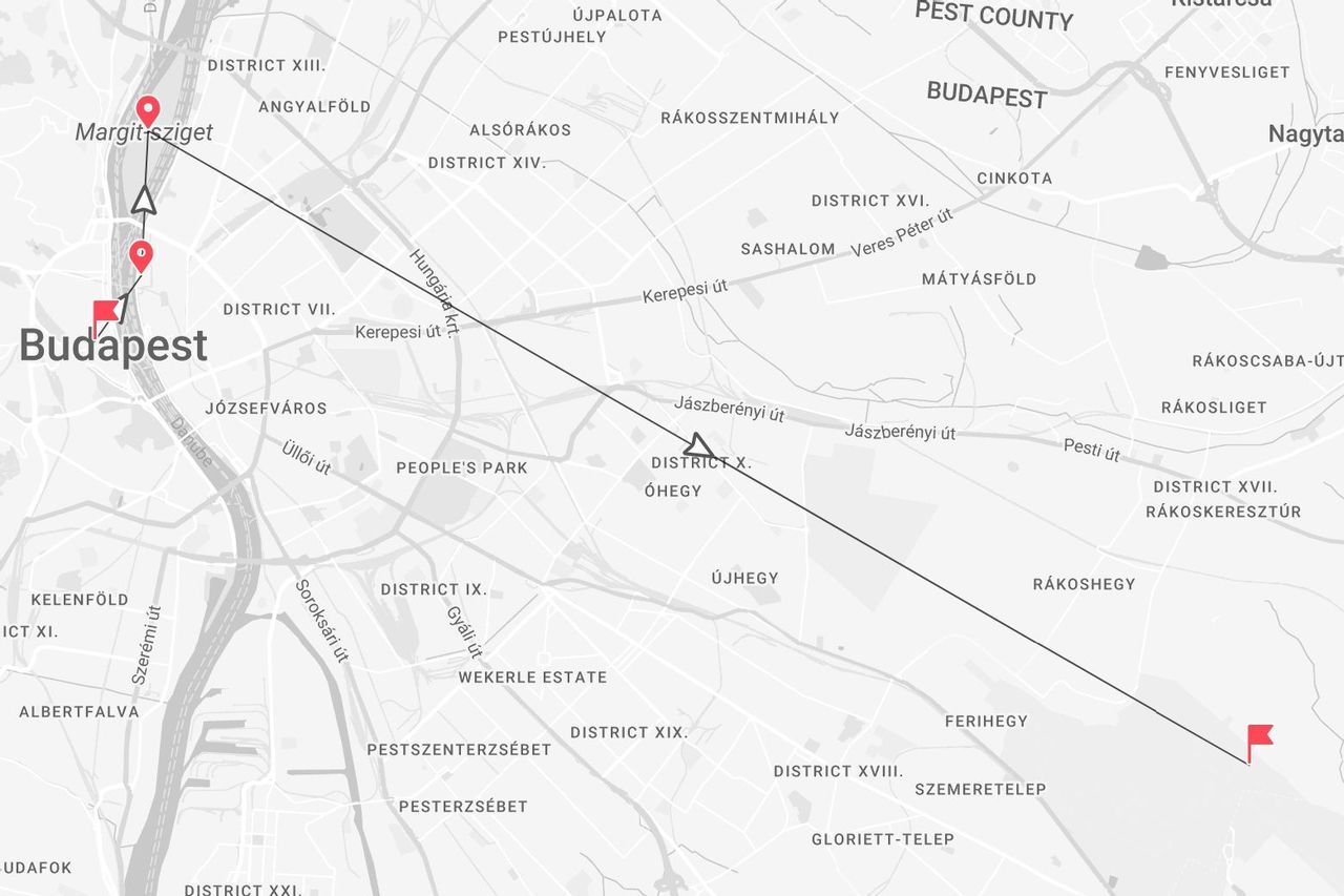 Un mapa en blanco y negro de Budapest, Hungría, mostrando una ruta planificada con marcadores rojos desde el centro de la ciudad hasta los distritos orientales.