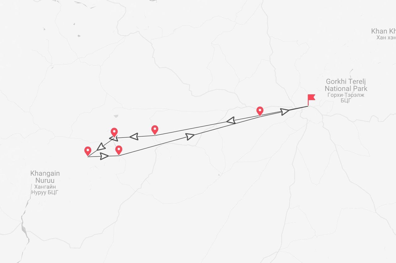 Eine Karte, die eine Reiseroute mit Wegpunkten vom Khangain Nuruu zum Gorkhi Terelj Nationalpark in der Mongolei zeigt.