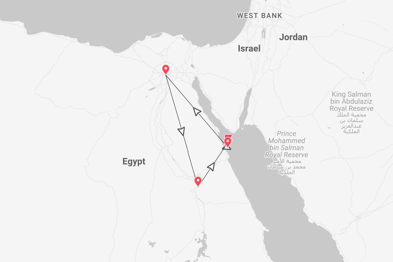 Una mappa che mostra un percorso di viaggio triangolare attraverso l'Egitto. Sono visibili anche i paesi circostanti di Israele, Giordania e Cisgiordania.