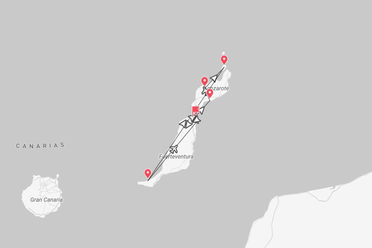 Mappa di viaggio delle Isole Canarie, che mostra un itinerario con voli tra Fuerteventura e Lanzarote.