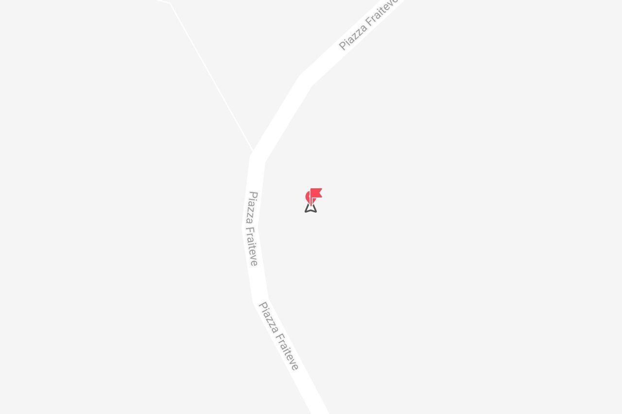 Une carte minimaliste montrant une épingle rouge marquant un lieu sur une rue nommée Piazza Fraiteve.