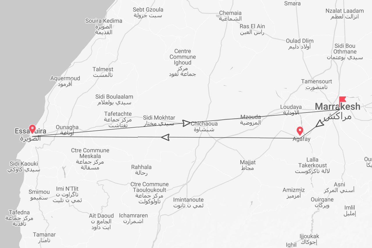 Une carte en noir et blanc de l'itinéraire au Maroc d'Essaouira à Marrakech, passant par Agafay.