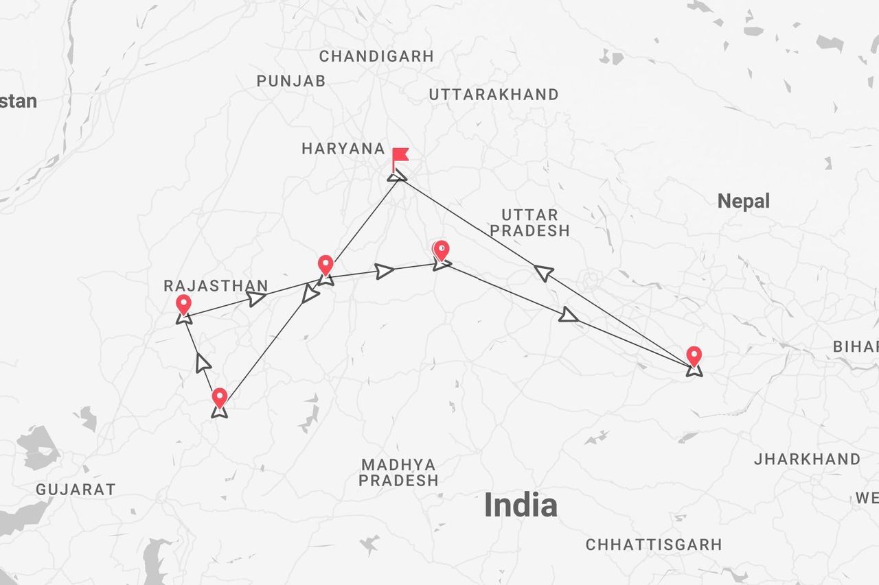 Una mappa di un itinerario di viaggio attraverso l'India settentrionale, inclusi gli stati di Haryana, Rajasthan e Uttar Pradesh.