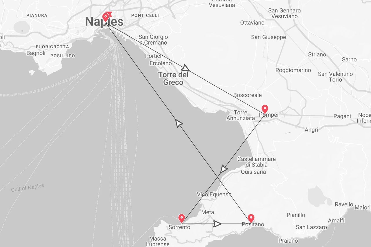 Mapa de itinerario de viaje que conecta Nápoles, Pompeya, Sorrento y Positano en la Costa Amalfitana.