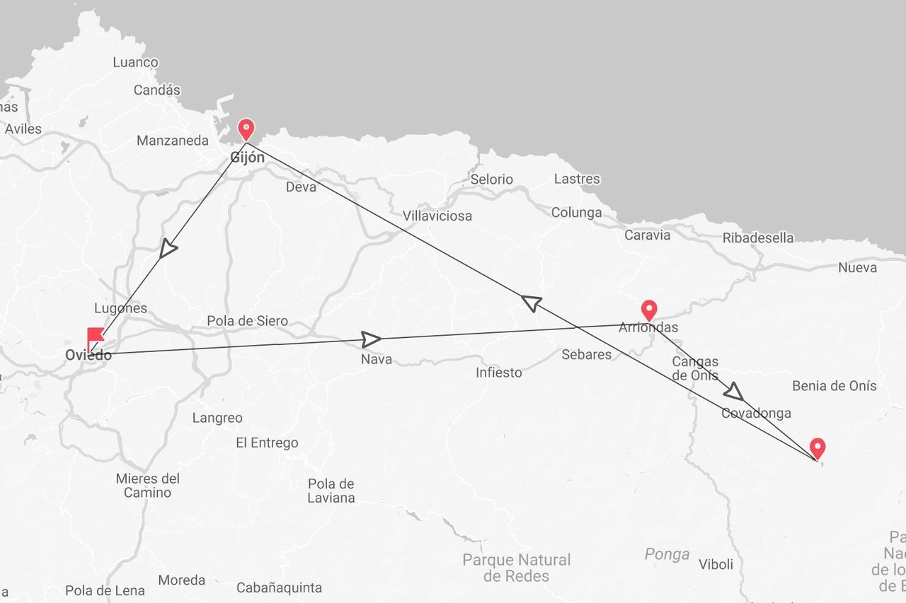 Un mapa del norte de España que muestra una ruta de viaje entre Gijón, Oviedo, Arriondas y Covadonga.