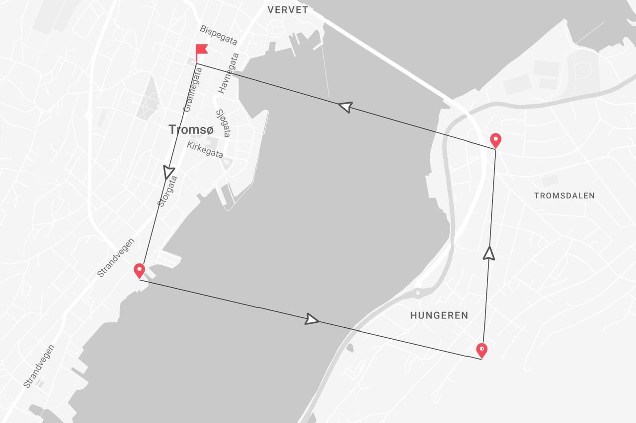 Una mappa in scala di grigi che mostra un percorso pianificato che collega le aree di Tromsø, Tromsdalen, Hungeren e Vervet.
