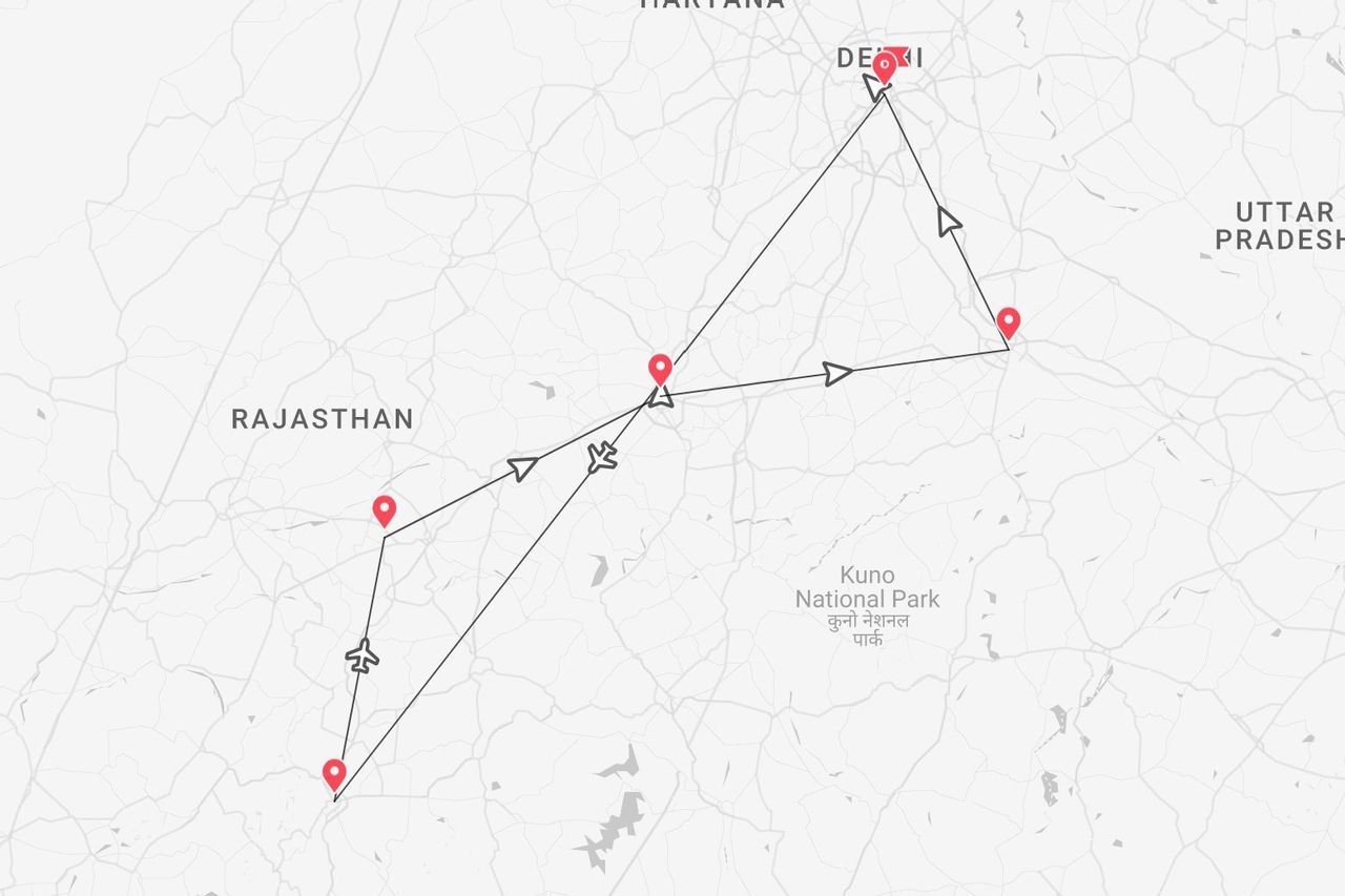 Mappa di un itinerario di viaggio nell'India settentrionale, con partenza e arrivo a Delhi e passaggio per il Rajasthan.