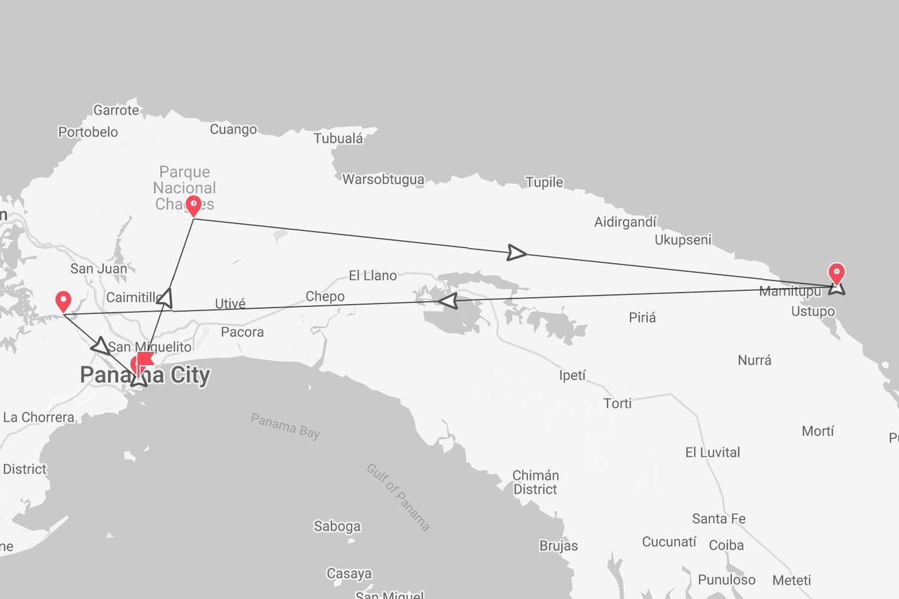Eine Karte von Panama, die eine Reiseroute von Panama-Stadt zum Nationalpark Chagres und östlich nach Mamitupu an der Küste zeigt.