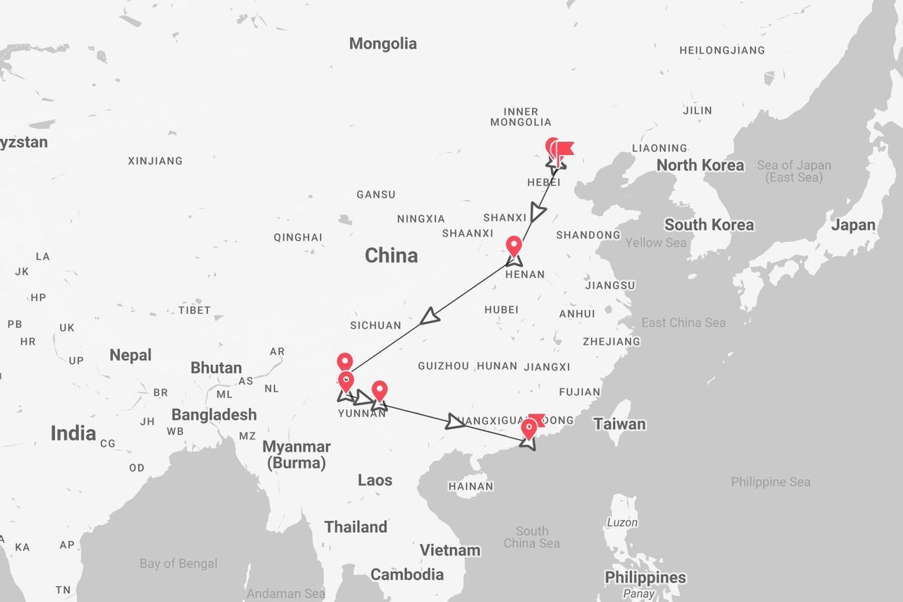 Una mappa che mostra un itinerario di viaggio attraverso la Cina, con tappe segnate in Yunnan, Guangxi, Sichuan, Henan e Hebei.
