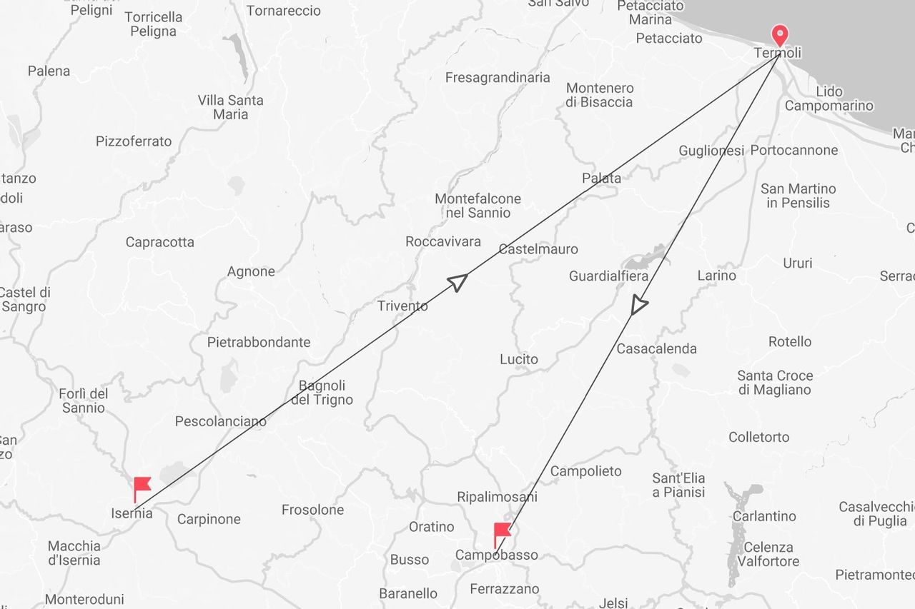Mappa itinerario di viaggio in Italia, con percorso tra Isernia, Campobasso e Termoli.