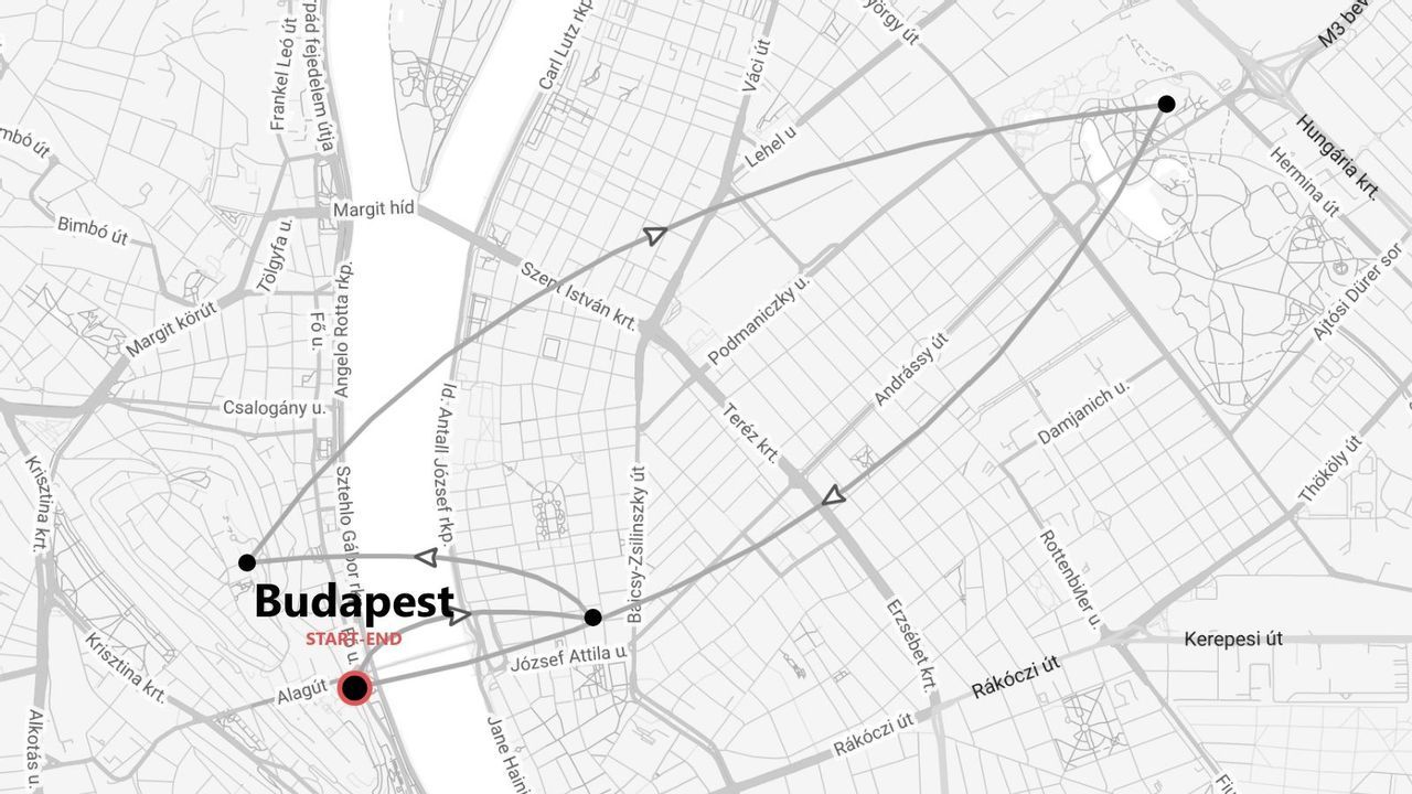 Carte en niveaux de gris de Budapest, Hongrie, montrant un itinéraire planifié avec des points de départ et d'arrivée et des étapes dans les rues de la ville.