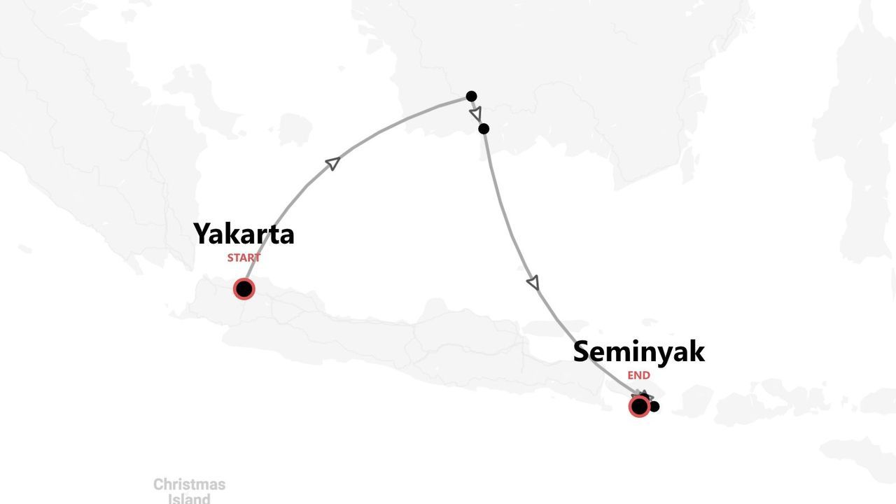 Un mapa de Indonesia que ilustra una ruta de viaje comenzando en Yakarta y terminando en Seminyak.