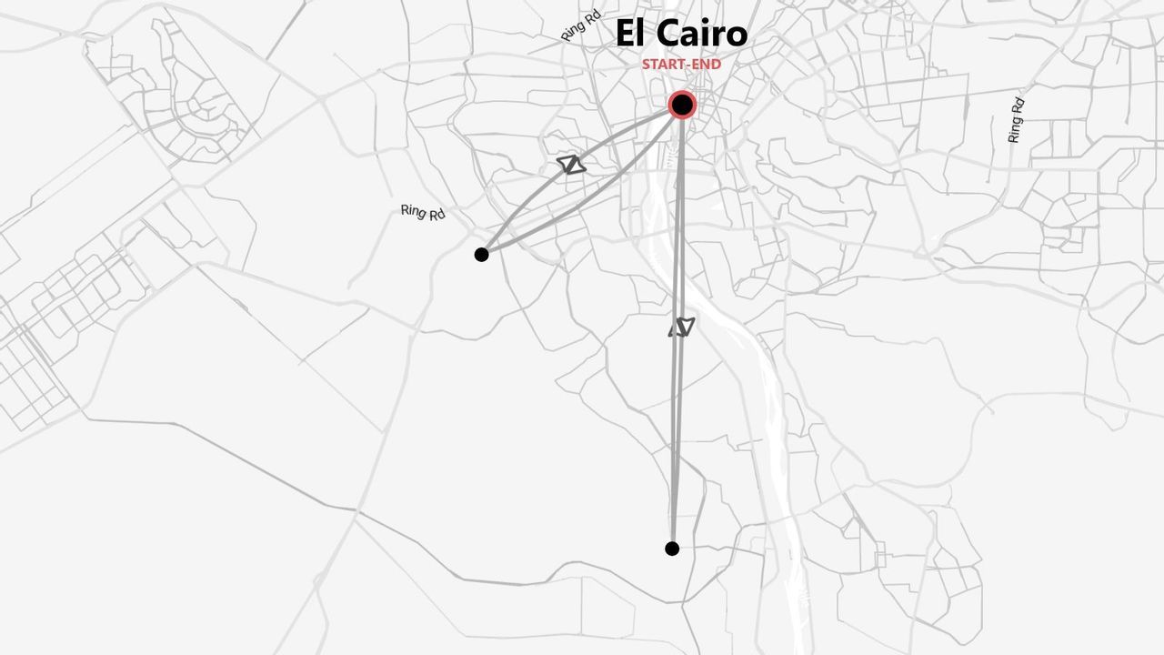 Un mapa en escala de grises de El Cairo mostrando una ruta de viaje con un punto central de inicio y fin y diversos puntos de interés.