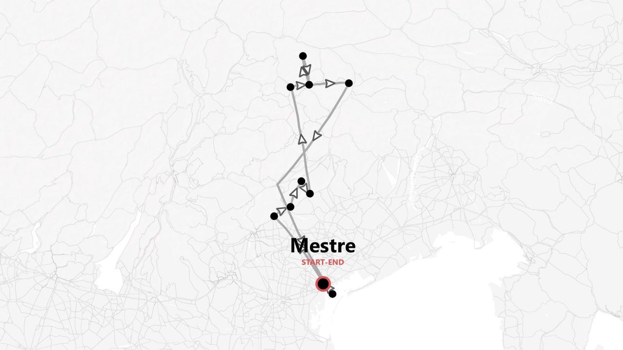 Mappa minimalista di un itinerario turistico con varie tappe, con partenza e arrivo a Mestre, evidenziata da un cerchio rosso.