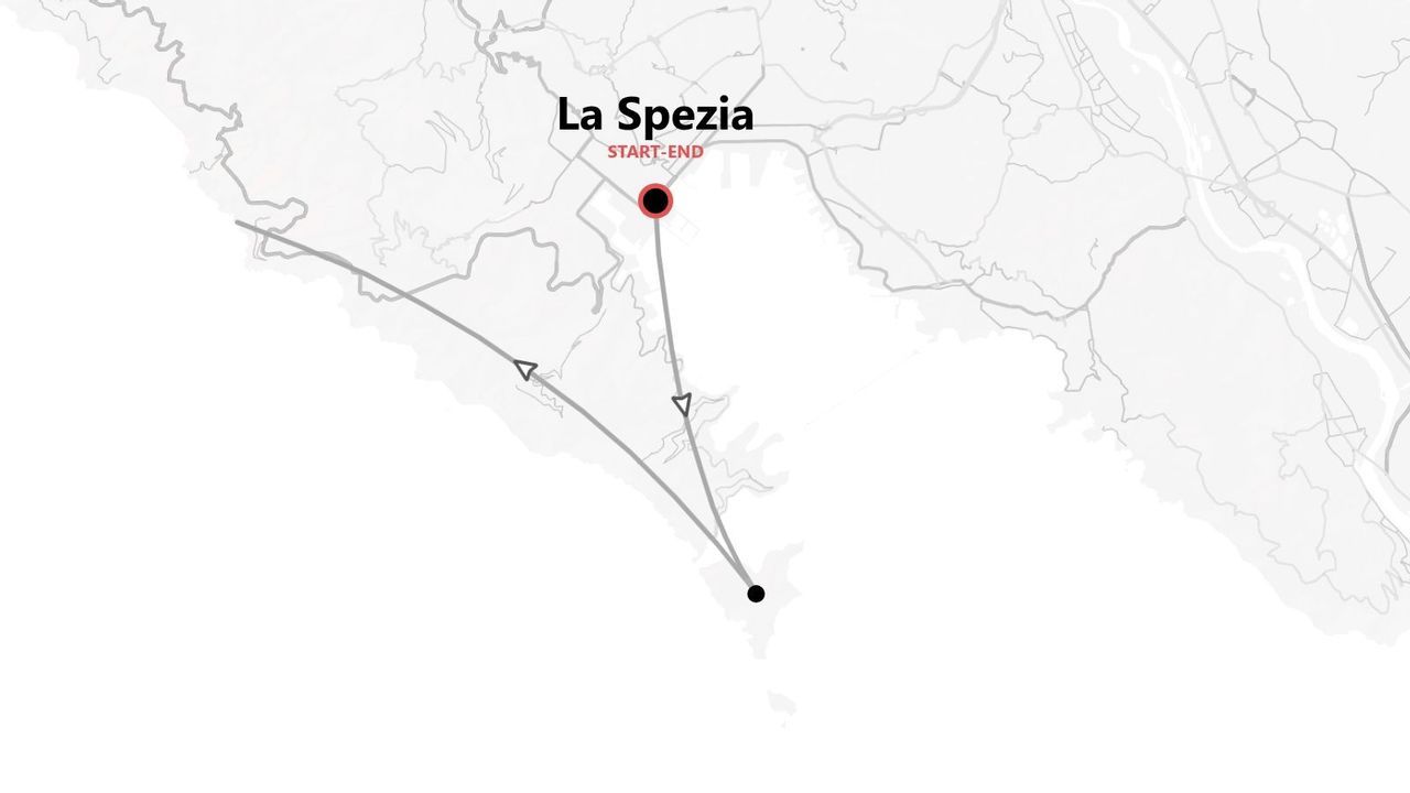 Mappa minimalista di un itinerario di viaggio che inizia e finisce a La Spezia, formando un anello in mare.