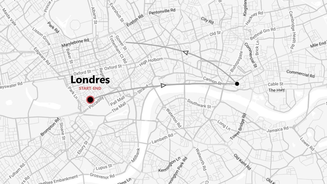 Un mapa callejero en escala de grises del centro de Londres, que muestra una ruta con un punto de inicio y final cerca de Piccadilly y dos caminos que se dirigen al este.