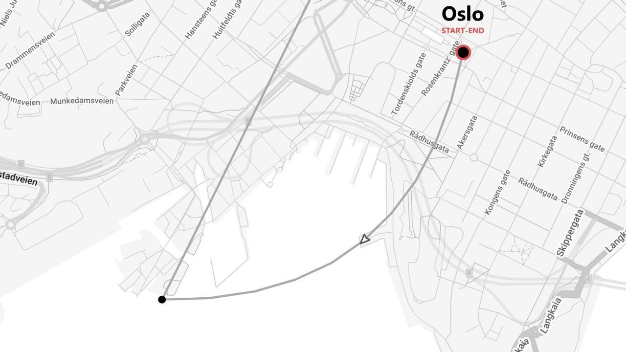Mappa stradale in bianco e nero di Oslo, Norvegia, che mostra un percorso di viaggio evidenziato con un singolo punto di inizio e fine.