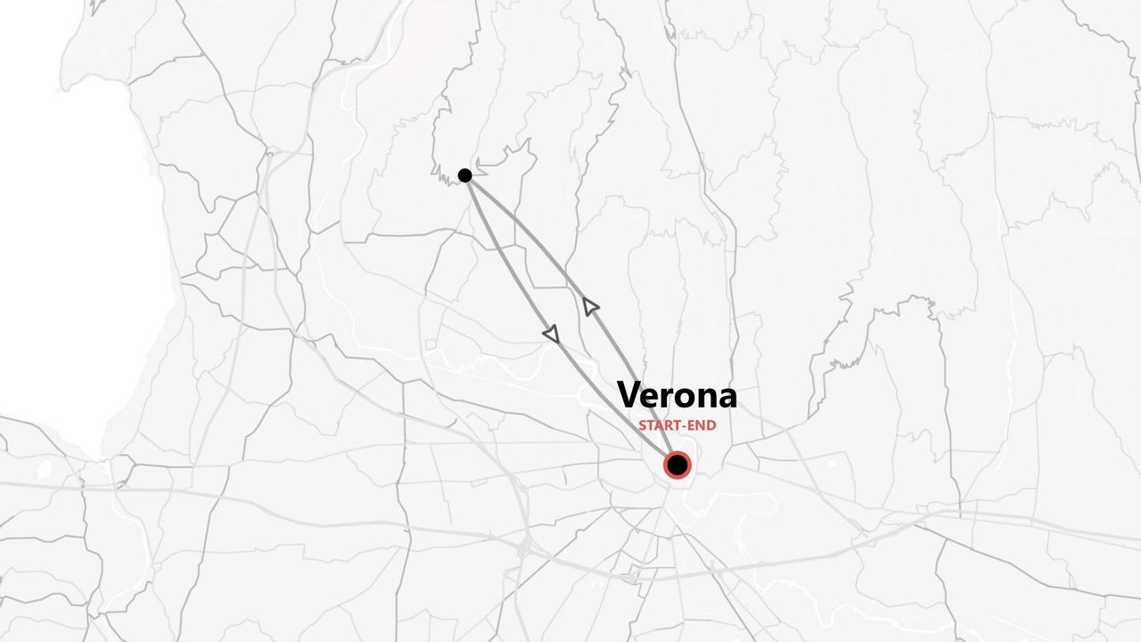 Mappa stilizzata di un itinerario di viaggio circolare con partenza e arrivo a Verona, Italia.