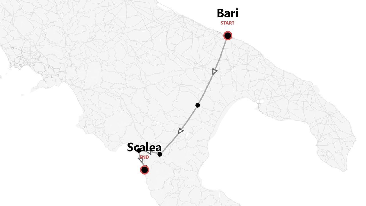 Mappa di un itinerario di viaggio nel sud Italia, da Bari a Scalea.