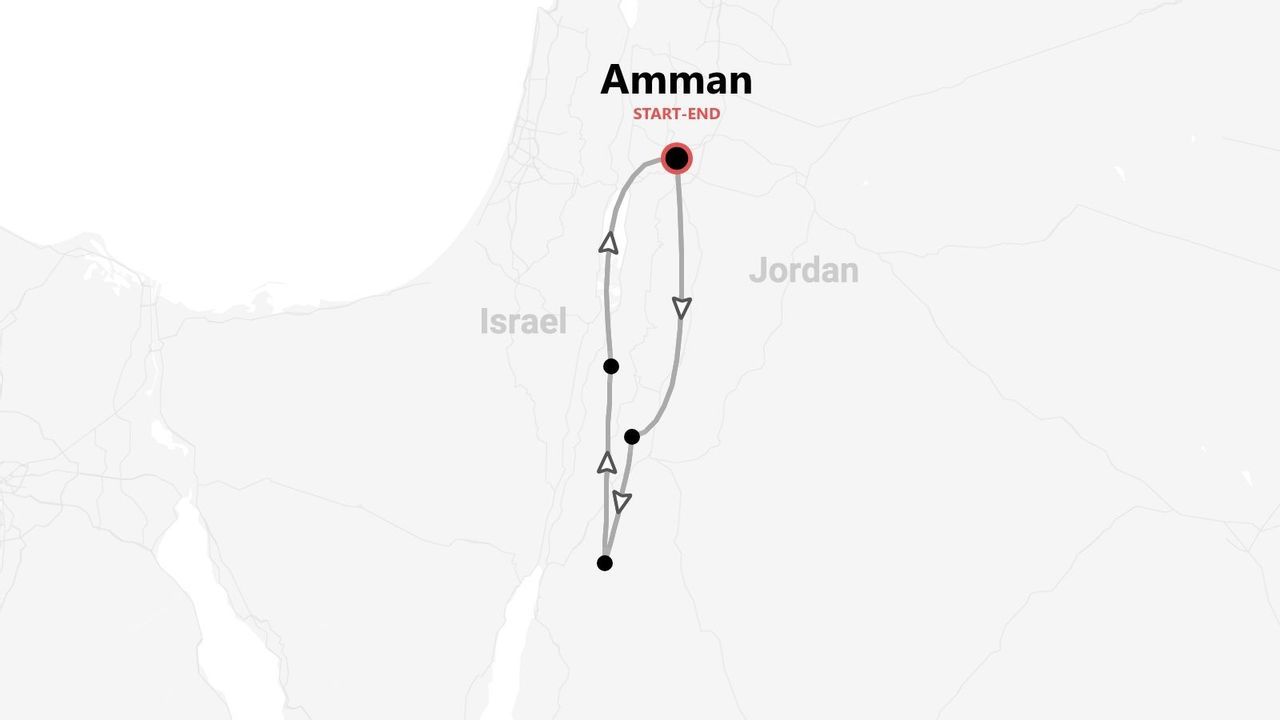 Una mappa che mostra un itinerario di viaggio di andata e ritorno che inizia e finisce ad Amman, Giordania. Il percorso e le tappe sono tracciati su una mappa di Giordania e Israele.
