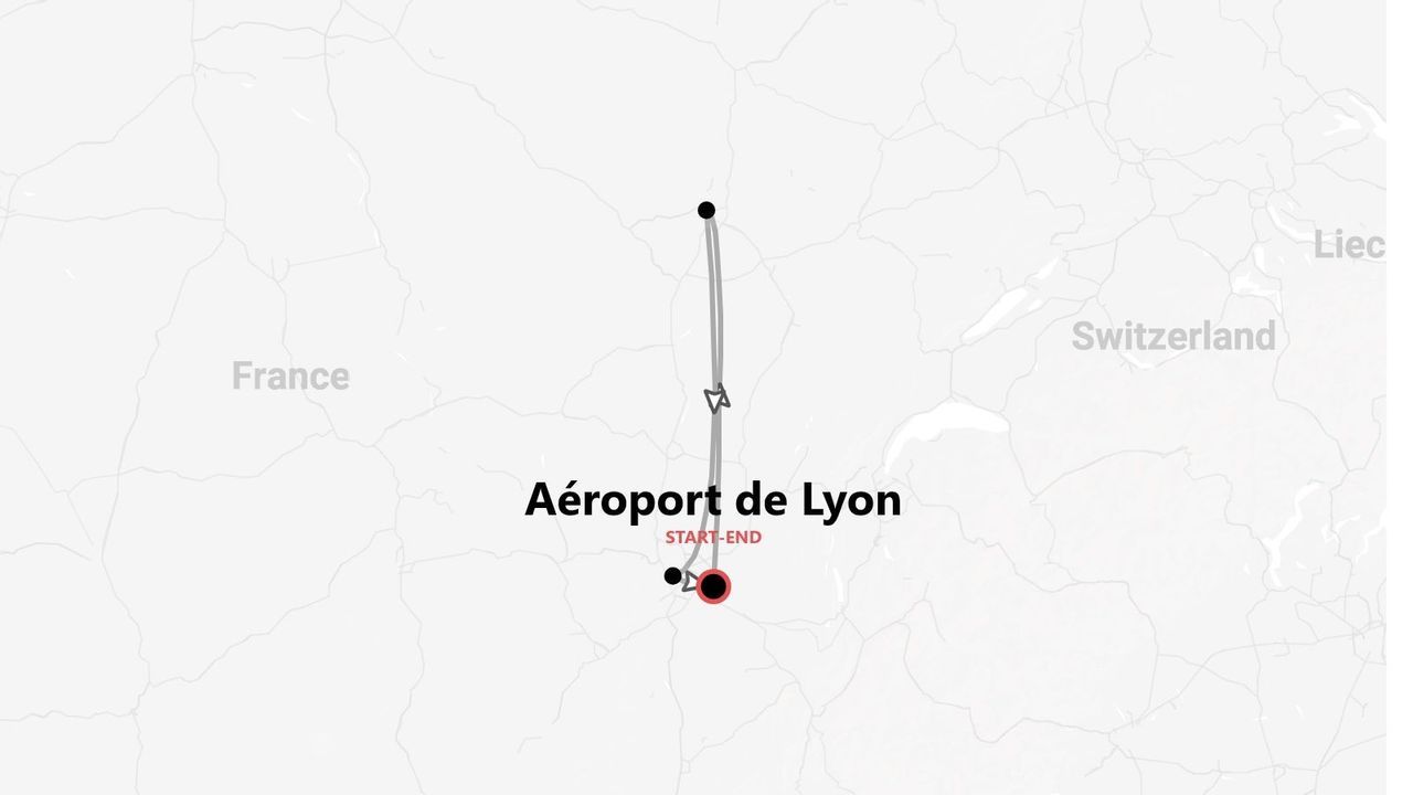 Carte d'un itinéraire de voyage en France, commençant et se terminant à l'Aéroport de Lyon, avec la Suisse visible à proximité.