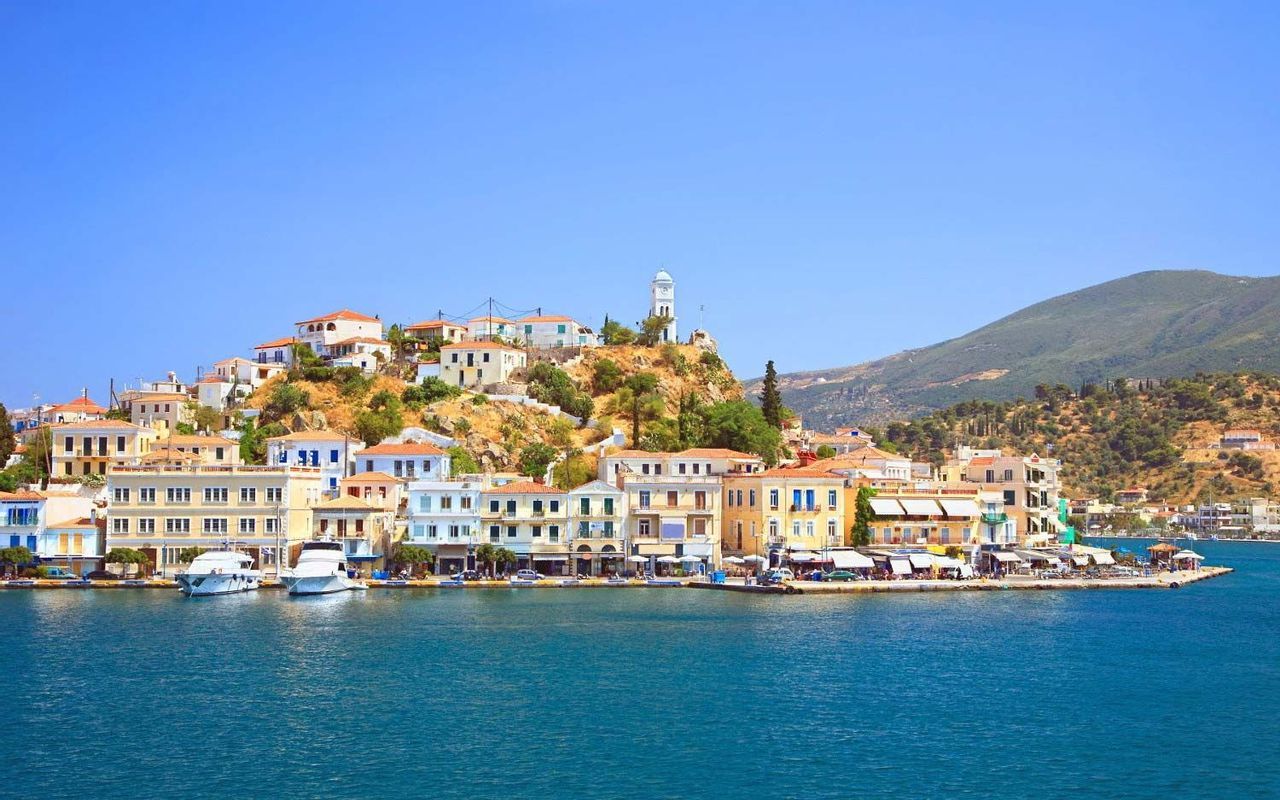 Poros.jpg